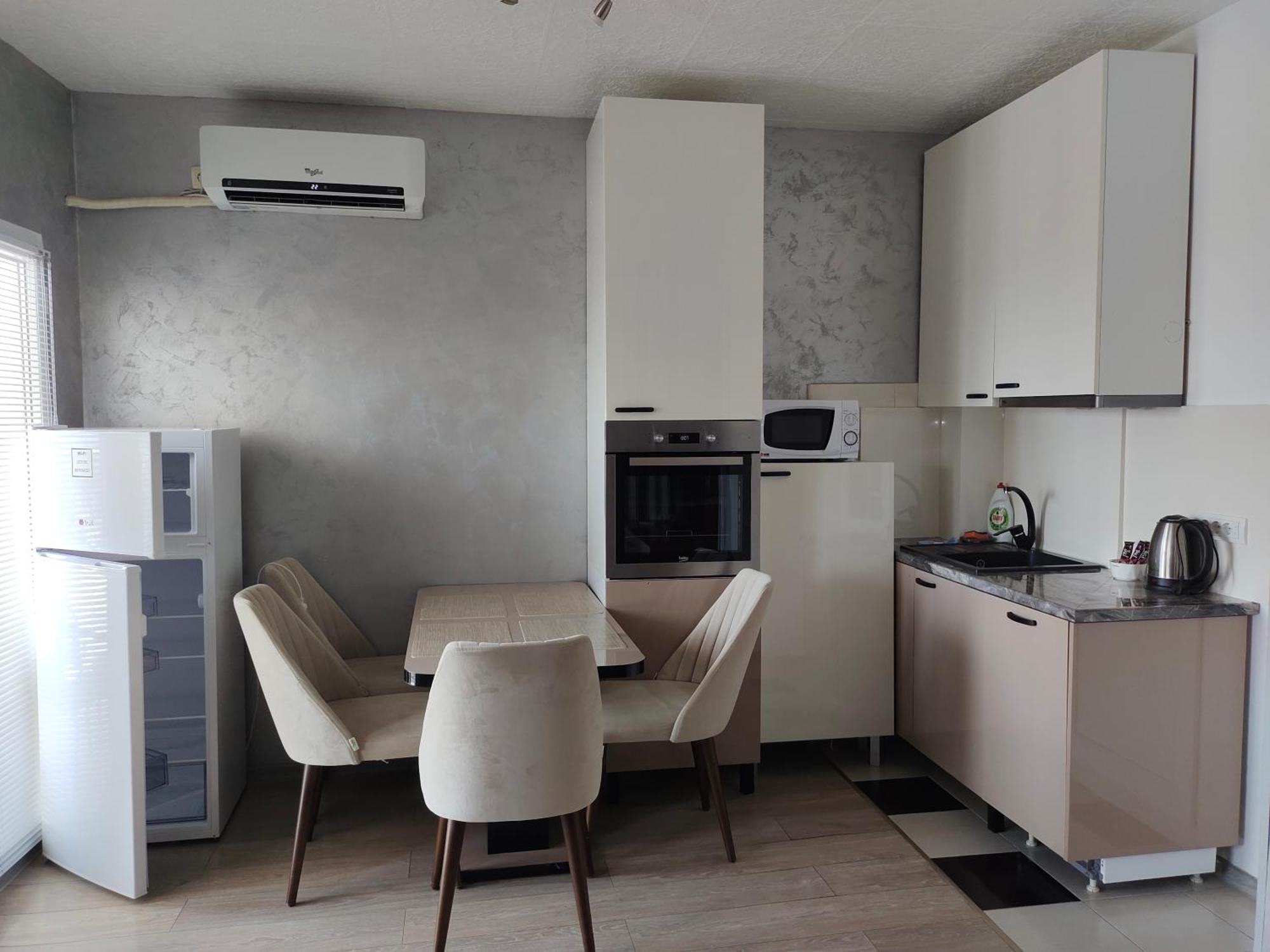 Good Inn Бар Экстерьер фото